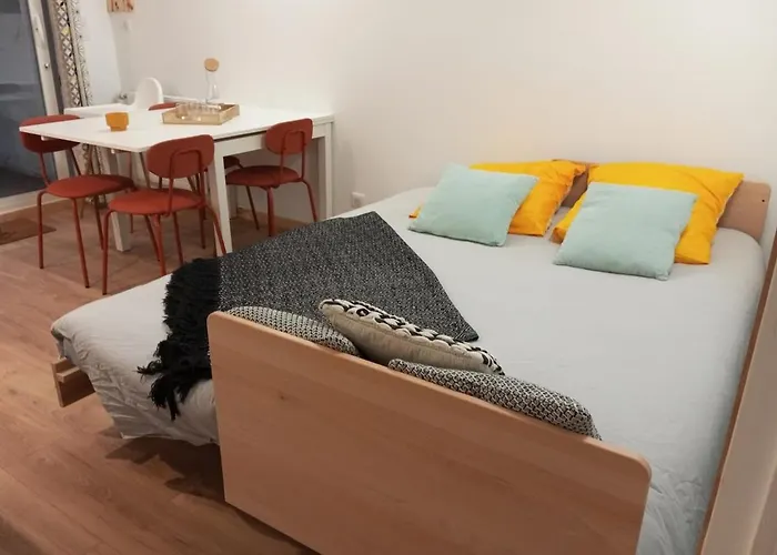 L'olivier, Cosy Entre Et Foret Saint-Michel-Chef-Chef